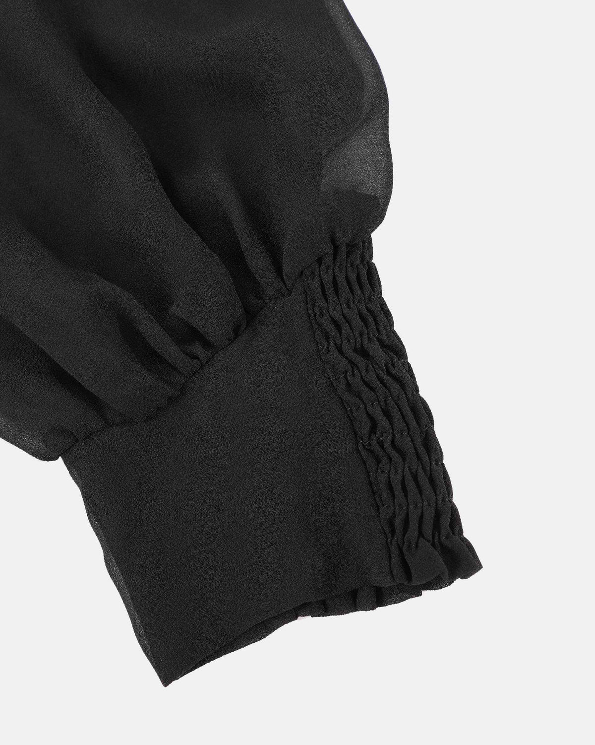 Elegant & Versatile Cropped Top